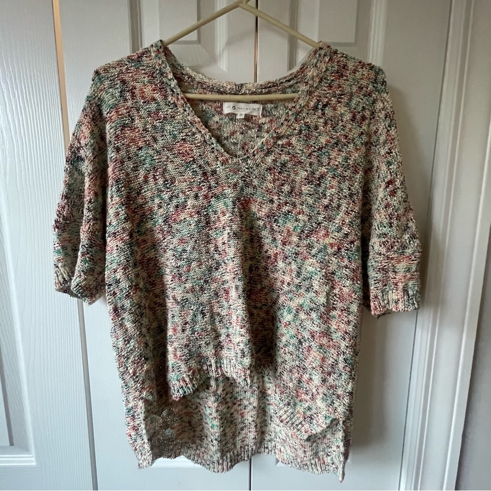High low short sleeve v-neck sweater